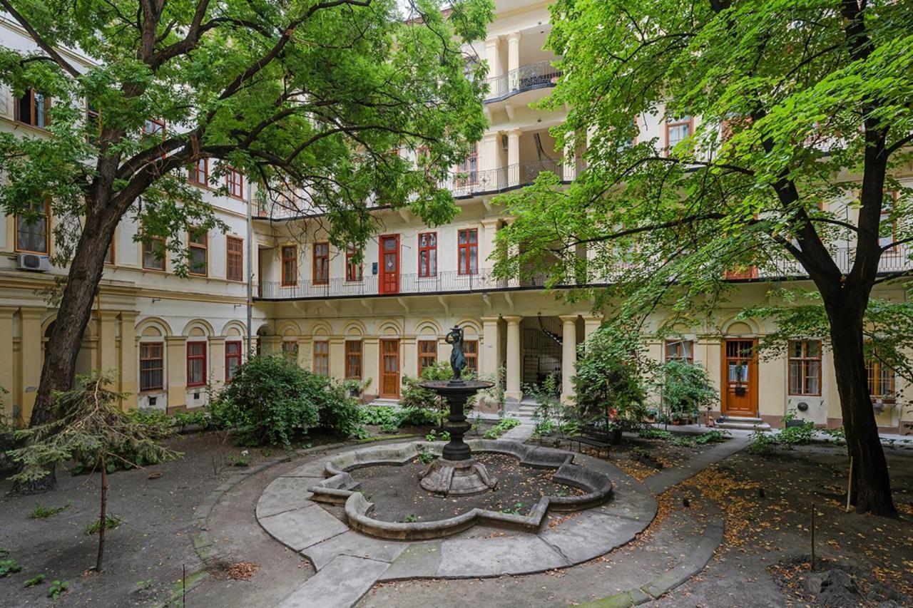 Liszt Studio Budapest Eksteriør billede