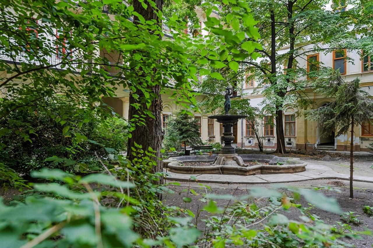 Liszt Studio Budapest Eksteriør billede